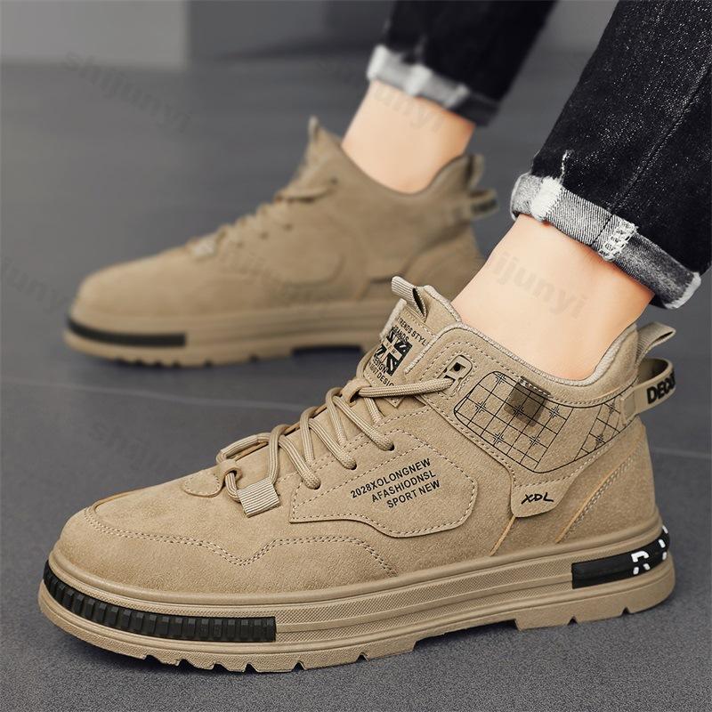 Men's Casual Ankle Boots 2025 New High Top Sneakers Outdoor walking Shoes for Men Non Slip Platform Boots Zapatillas Hombre