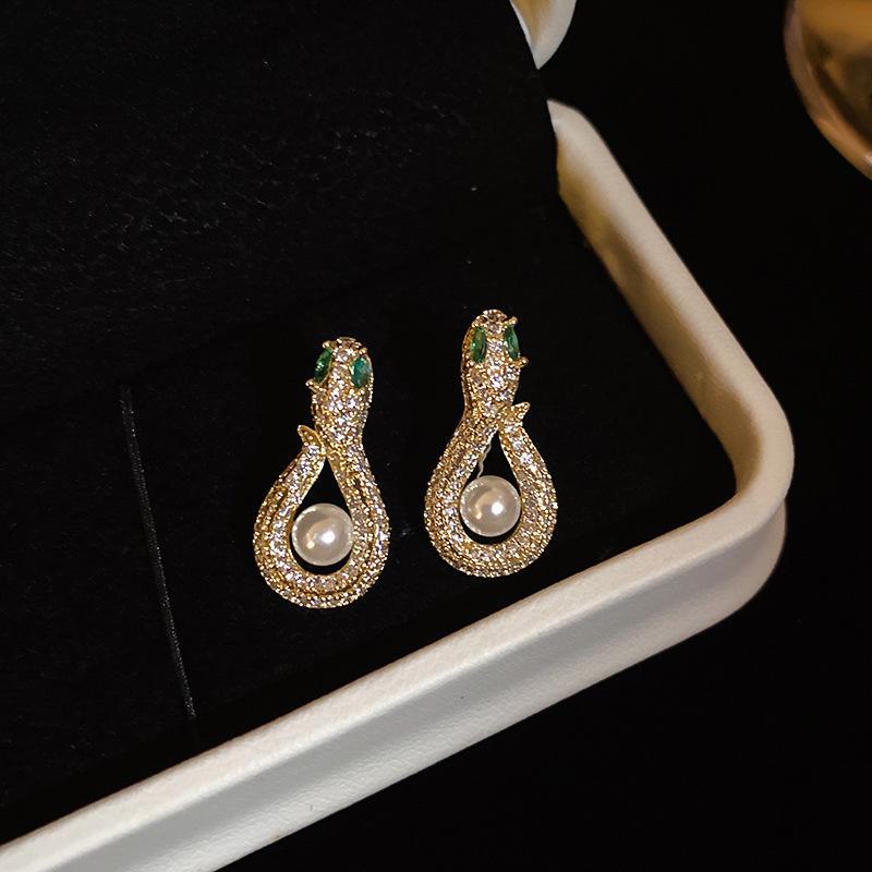 

Серьги в форме змеи с позолоченным цирконием и жемчугом — роскошный европейский и американский дизайн для женщин silver needle золотой