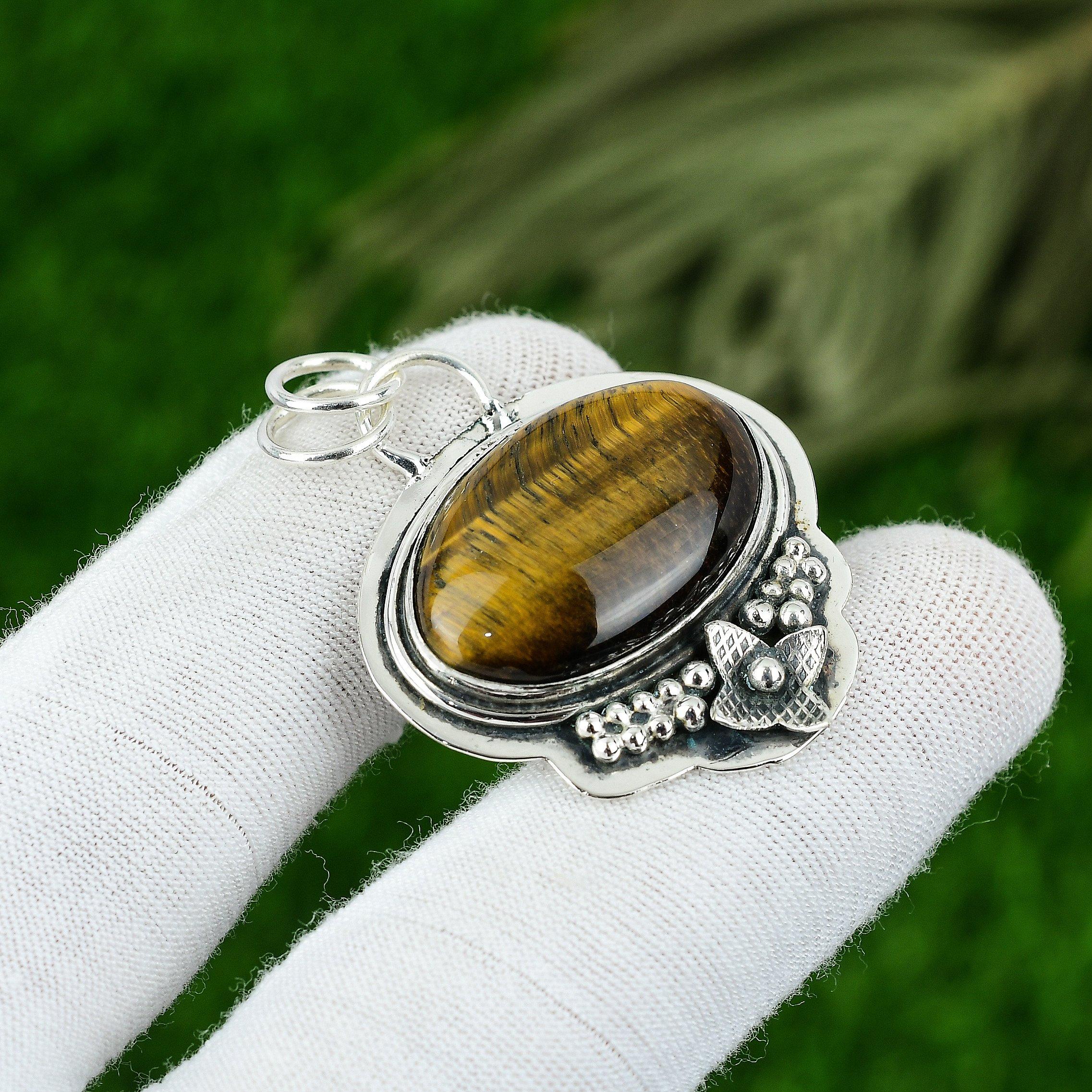 

Natural Tiger Eye Gemstone Pendant 925 Sterling Silver Indian Jewelry For Women