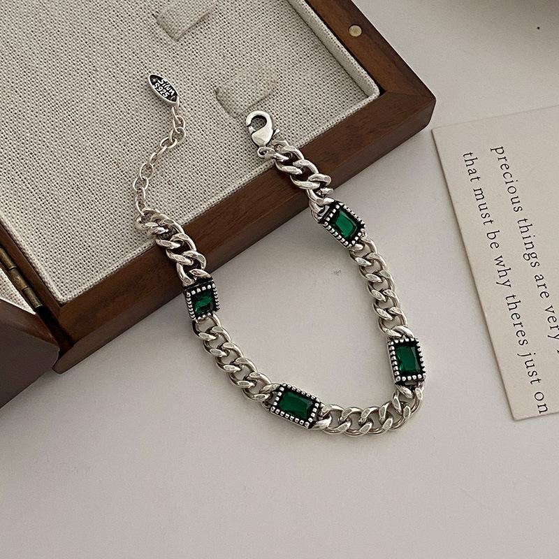 Micro-set emerald chain bracelet women's retro old light luxury niche design colorful treasure emerald bracelet for girlfriend