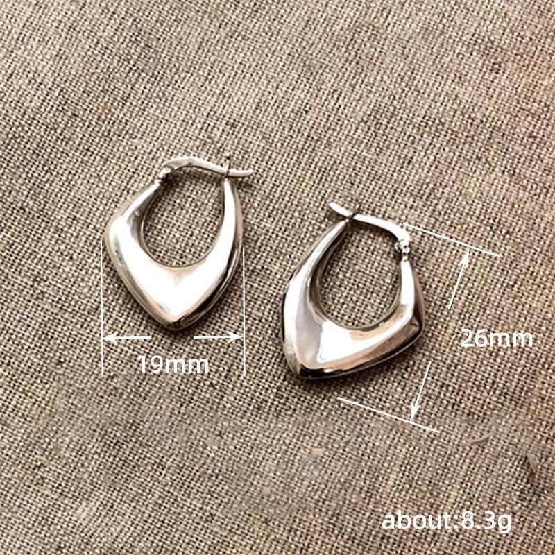 Geometric Women'S Ear Buckles In Dongdaemun, Korea, Simple Metal Cold Wind Earrings, Irregular Retro Earrings