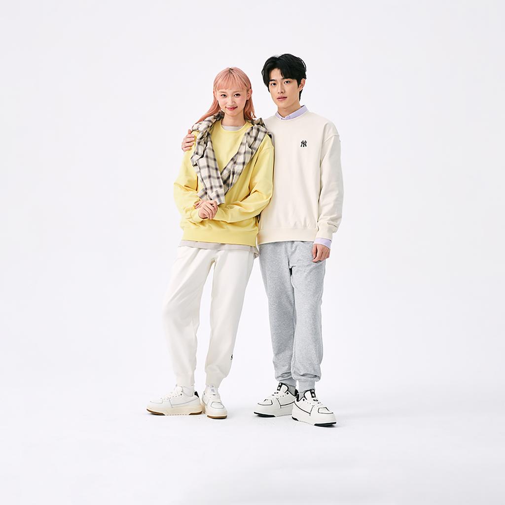 MLB New York Yankees Basic Collection SS25 Sweatshirt Unisex Light Yellow 3AMTB0151-50YEL
