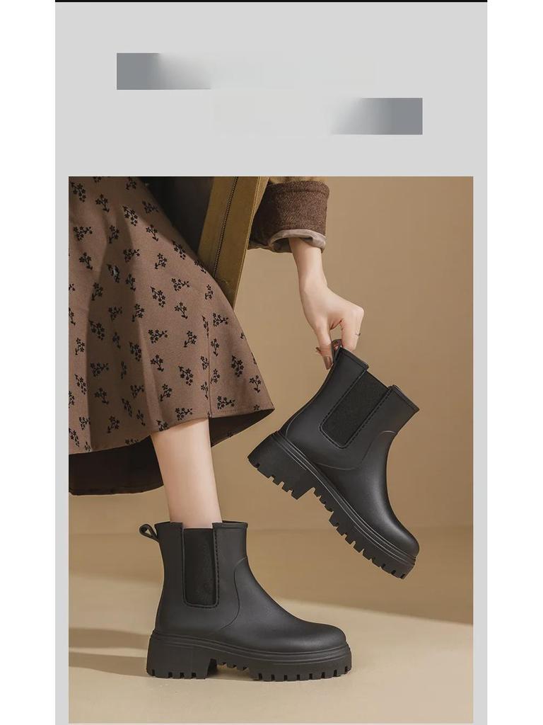 2024 Stylish Women's Waterproof Rain Boots: Thick Soles, Wear-Resistant, Heightened Design with Plus Velvet Warmth for All Seasons
