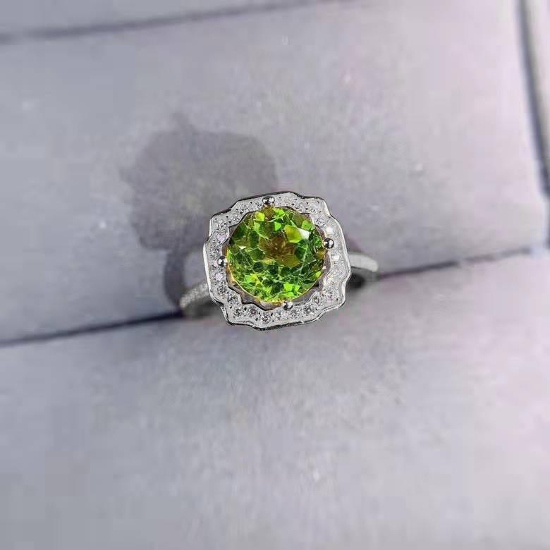 Drainage Hw Same Open 2-Carat Ring, Imitation Natural Peridot Square Bag Women'S Ring