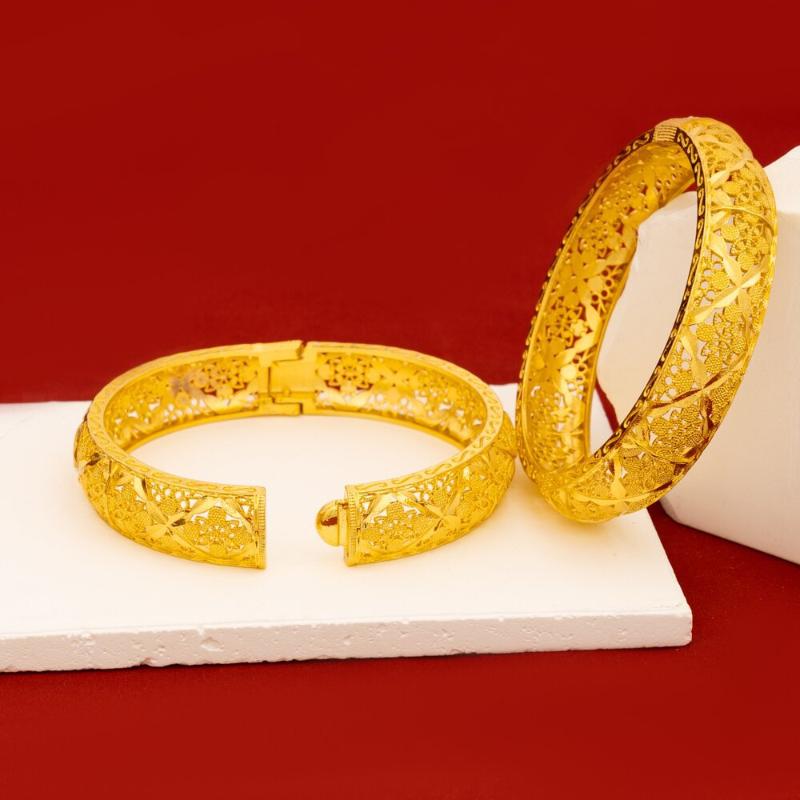 Women Charm Bracelet Bangle Hollow-Out Flower Bangle For Middle East Vietnam Wedding Bridal Jewelry Gift
