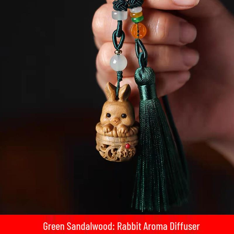 Green Sandalwood Rabbit Aroma Diffuser Hanging Ornament - Openable Incense Pendant for Car Interior Decoration