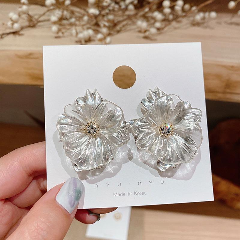 Silver Needle Artificial Crystal Transparent Flower Earrings Korean Fashion Stud Earrings Cute Personality Simple Versatile Earrings Women