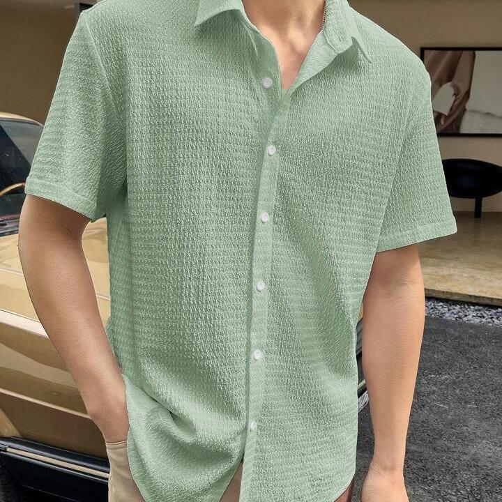 Men's Solid Color Summer Thin Pleated Feng Shui Ripple Breathable Short Sleeved Casual Shirt