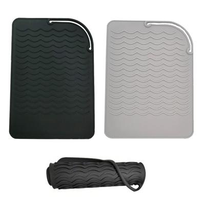 VIVIZHWH Silicone Mat for Hair Hair and Styling with Storage Travel Home Use Heat-Resistant Irons, Straighteners, Clips, Tools, Bag, 21x15cm,