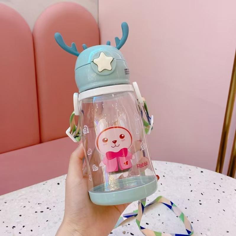 Water Bottles Children Water Bottles Kids School Convenient To Carry Water Bottle with Hanging Rope Straw Water Bottle 600ml