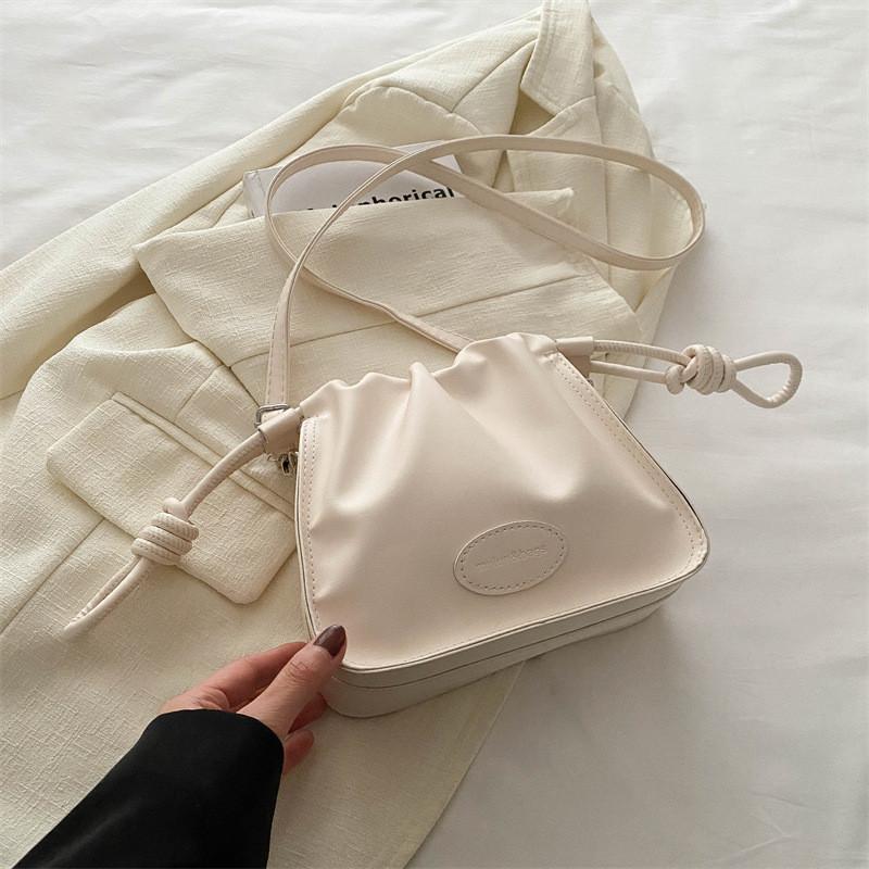 Trendy 2024 Spring Fashion Women s Shoulder Bag Street Style Crossbody Bag белый