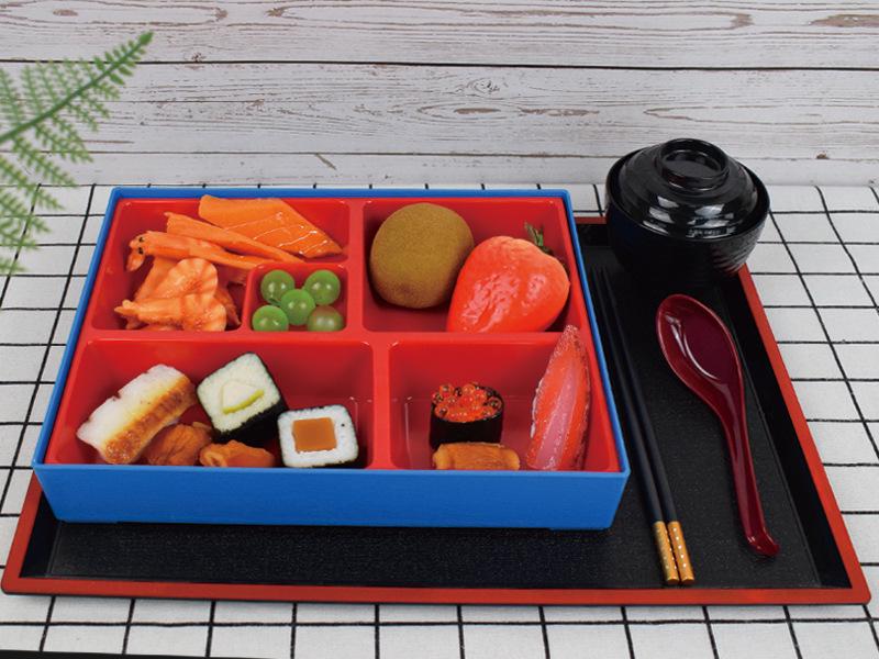 Vajilla de Cocina Japonesa: Caja Completa de Comida para Recepción de Restaurante o Empresa