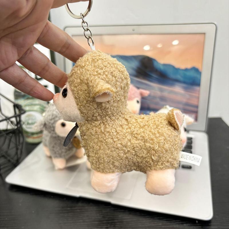 2027 Year of the Sheep Plush Lamb Keychain Lightweight Fluffy Pendant Cute Bag Charm for Wedding Party Favors