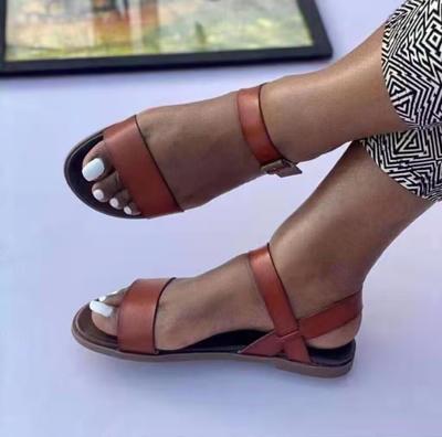 Fashion New 2024 Women Flat Sandals Buckle Strap Gladiatro Summer Woman Sandal Comfort Leather Female Shoes Solid Flats Footwear
