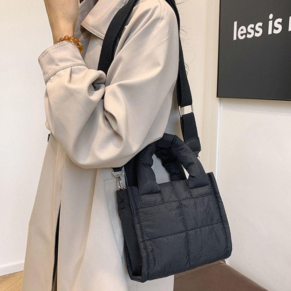 Korean Style Cotton-padded Tote Bag Large Capacity Puffy Crossbody Bag  Autumn Winter