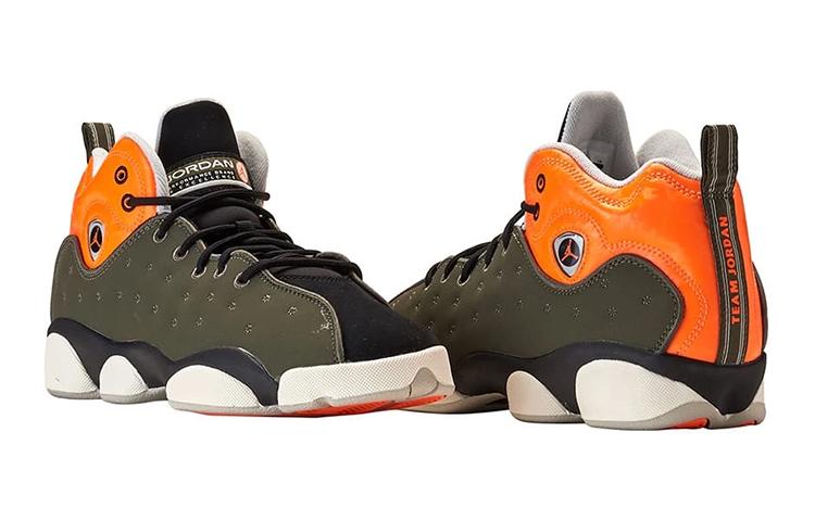 Air Jordan Jumpman Team 2 'Twilight Marsh Orange' GS 820273-300