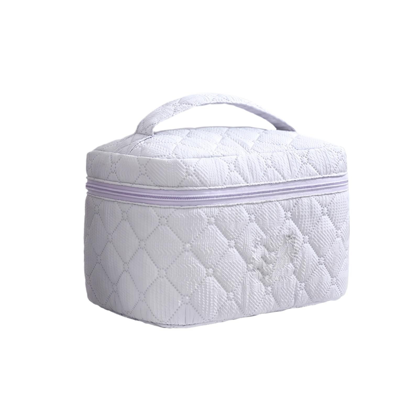 

Travel Makeup Storage Bag Portable Cosmetic Organizer Case Quilted Design with Handle for Toiletries and Beauty Accessories one size фіолетовий