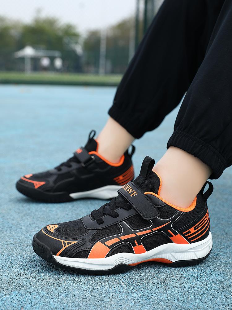 Classmate badminton shoes spring and summer 2025 new mesh breathable children's sports shoes medium and older children's soft-soled running shoes