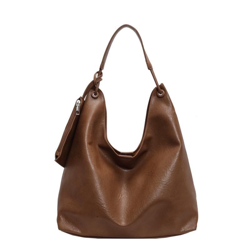 2024 Retro High-End Women's Tote: Fashionable, Simple, Large Capacity Shoulder Bag for Work and Commute