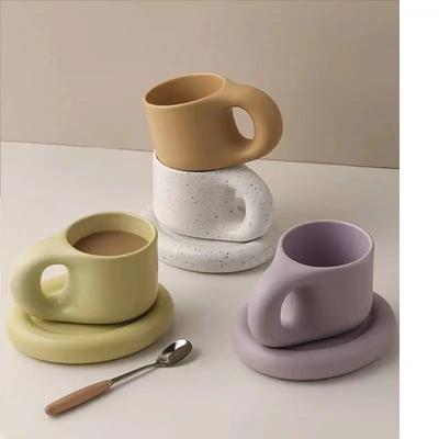 Kreative bunte dicke Keramiktassen mit Untertasse, Kaffeetasse, Milchtee, Bürotassen, Trinkgeschirr, das beste Geburtstagsgeschenk für Freunde