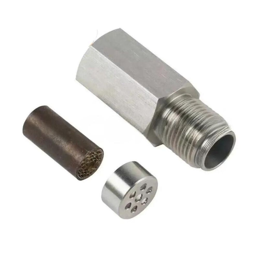 Built-in Three-way Oxygen Sensor Adapter Catalytic Converter for Automotive Accessories