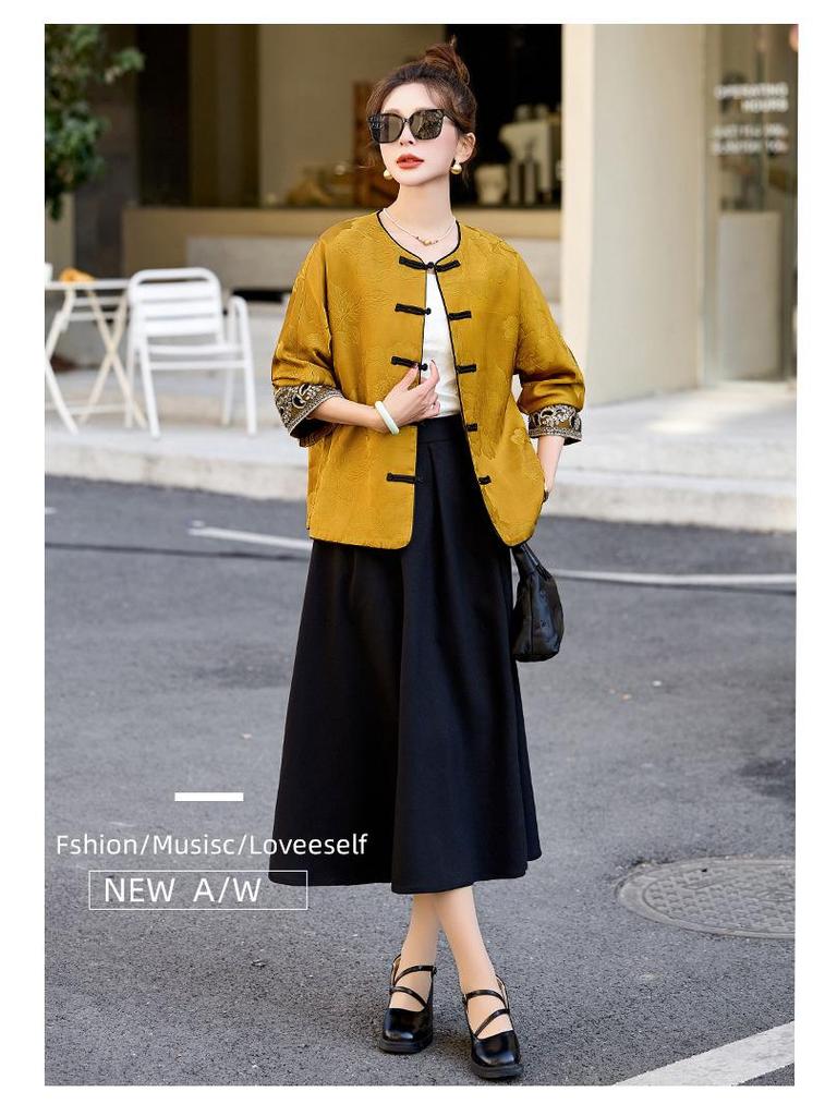2025 Early Spring Chinese Jacquard Round Neck Frog Button Coat AH66606