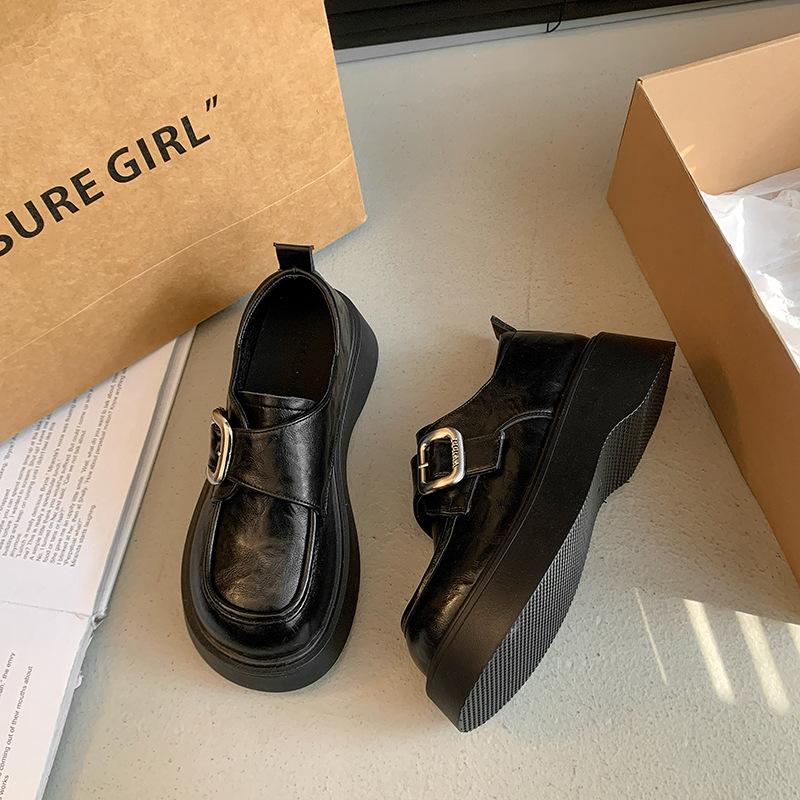 

Platform loafers women s 2025 spring and autumn new versatile women s shoes comfortable British small leather shoes one-pedal casual single shoes 35 чёрный