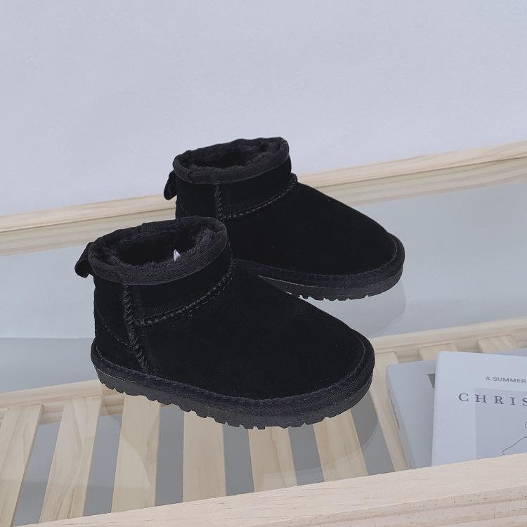 

JDUUGG2024 зимние новые детские зимние ботинки мужские и женские теплые одноклассники флисовые утолщенные нескользящие детские хлопковые ботинки обувь 21 чёрный