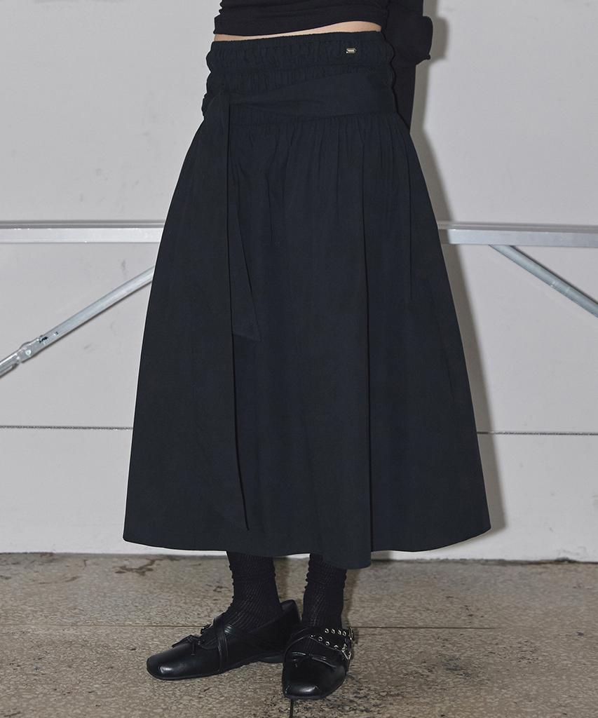 Lense Smocked Shirring Skirt Black
