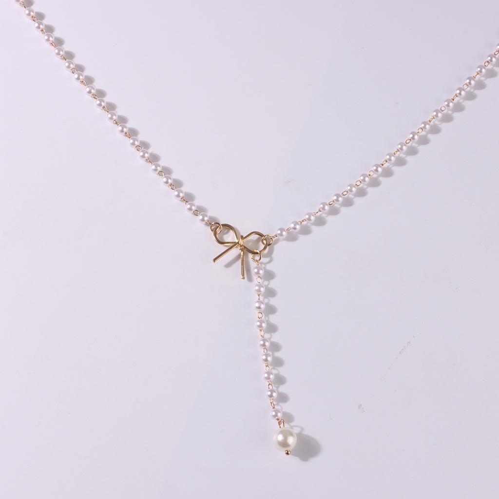 Alloy Bow Pearl Fringed Pendant Necklace Women's Simple Temperament Popular Necklace