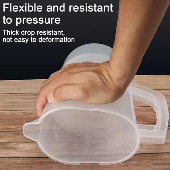 1/2 Pcs Mixing Pitcher for Drinks 2000ml Sealed Water Bottle with Lid Translucent Adjustable Mixer Plunger Manual Juice Jug Beverage Blending