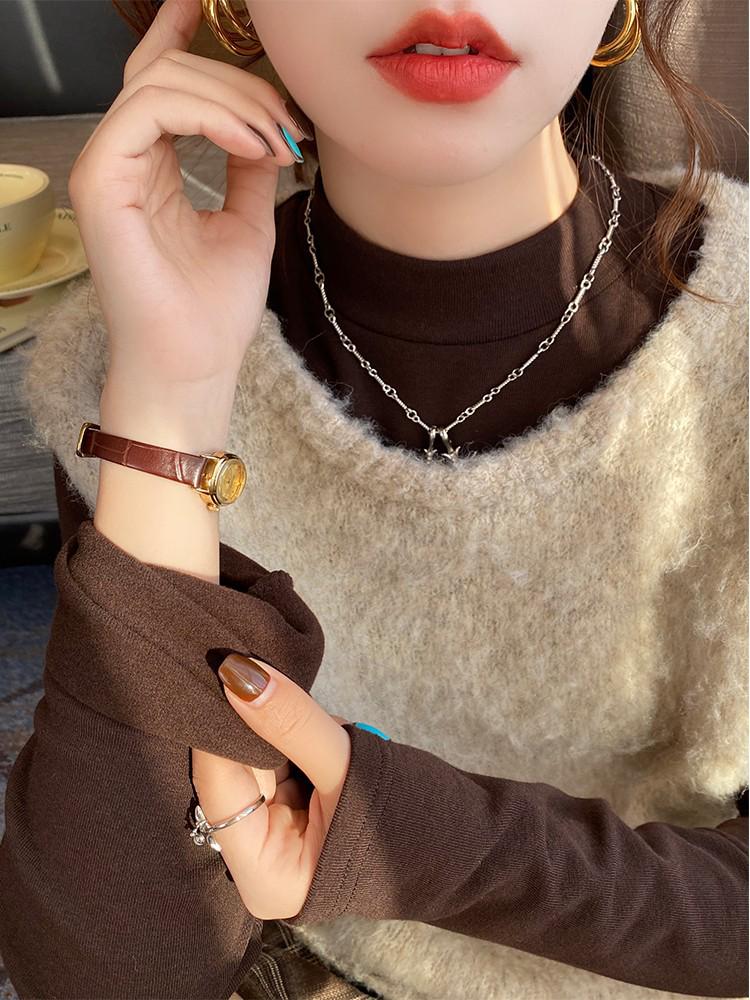 

Женский осенне-зимний топ прилегающего силуэта с полувысоким воротником и длинным рукавом, белый S (70-90 lbs) кофейный