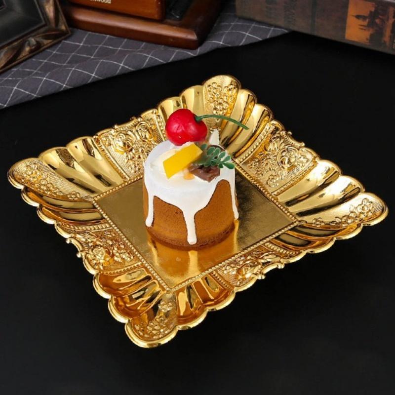 European Fruit Plate, Metal Square Relief Pattern Platter, Golden Retro Large Small Snack Disc, Home Living Room Decoration,1pcs