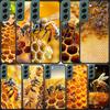 Bees and Honey In the Honeycomb Phone Case For Samsung Galaxy S22 S25 Ultra S21 S10 Plus S26 Edge S20 S23 S24 FE Cover Silic