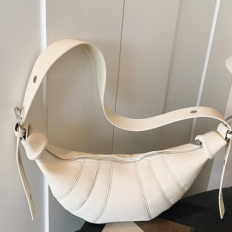 Casual personality large capacity simple dumpling bag beautiful 2025 new summer fashion wide shoulder strap shoulder bag