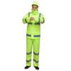 Set Impermeabile e Pantaloni Riflettenti 150D: Spalle scoperte, Spessore maggiorato, Protezione integrale per lavori gravosi e sotto la pioggia battente.