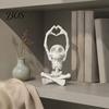Creative Shelf Decorations Heart-Matching Skull Ornament, 3D Printed Skeleton Statue, Gothic Halloween Table Decoration Compact Size Sculpture