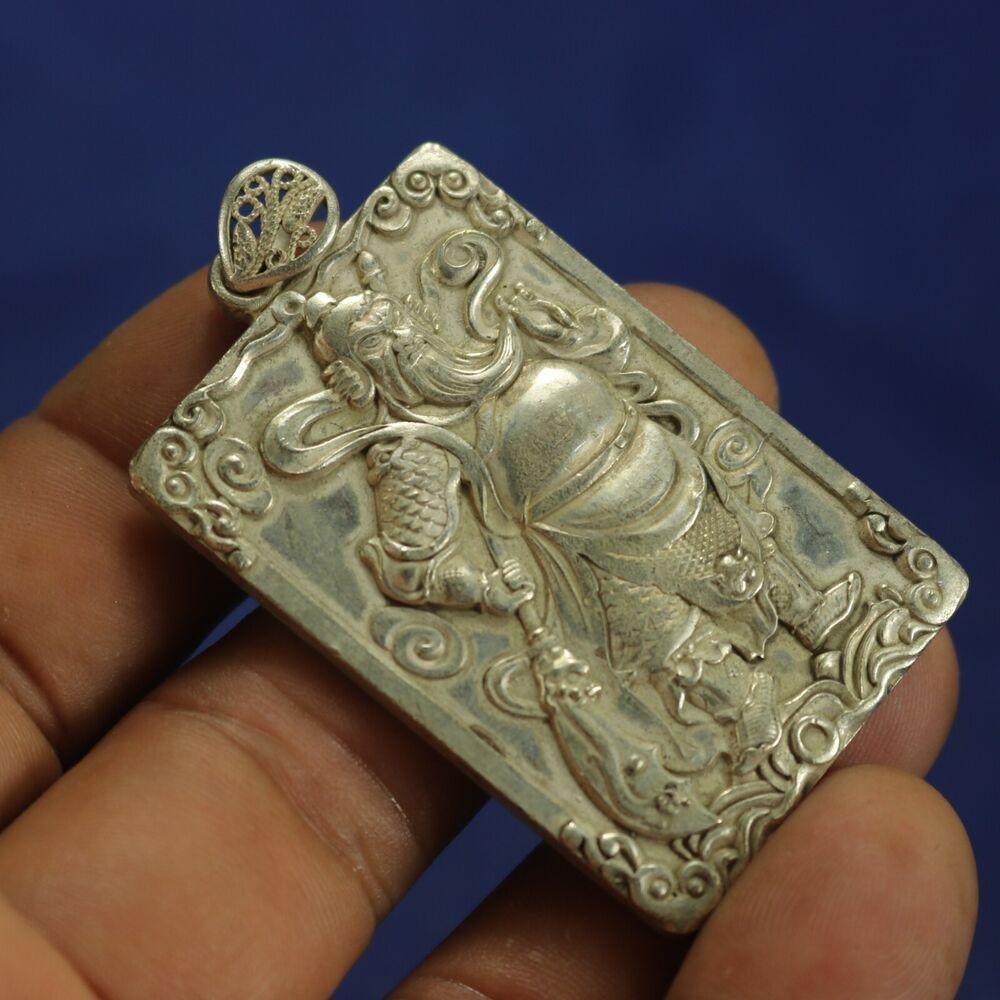 Chinese Tibet Silver Carved Armored Guan Gong Statues Amulet Necklace Pendant
