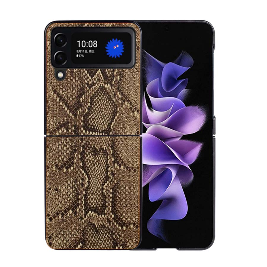 It looks like Real Snake Skin Phone Case For Samsung Z Flip 7 6 5G Galaxy Z Flip4 Z Flip5 Z Flip3 Coque Black Hard PC Shell Prot