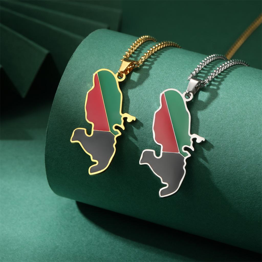 Martinique Island Map Pendant Necklace Stainless Steel Men Women GoldSilver Color Charm Fashion Country Map Jewelry Gift