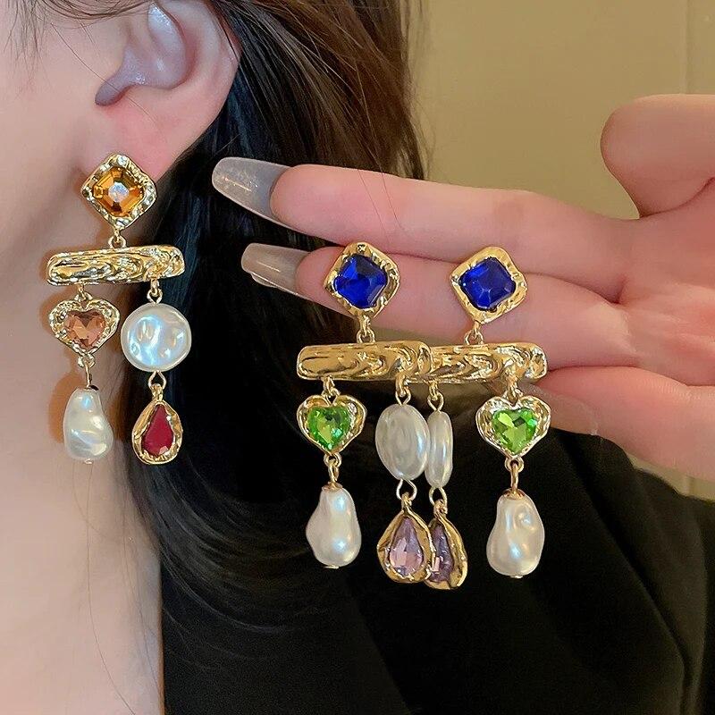 Rhinestone Asymmetrical Simulation Pearl Earrings for Women Palace Style Retro Earring Jewelry