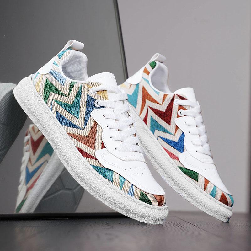 Fashion Hot Sale Ethnic Style Mens Canvas Shoes Sewing Casual Flat Shoes Man Breathable Fisherman Shoes Men Espadrilles zapatos hombre