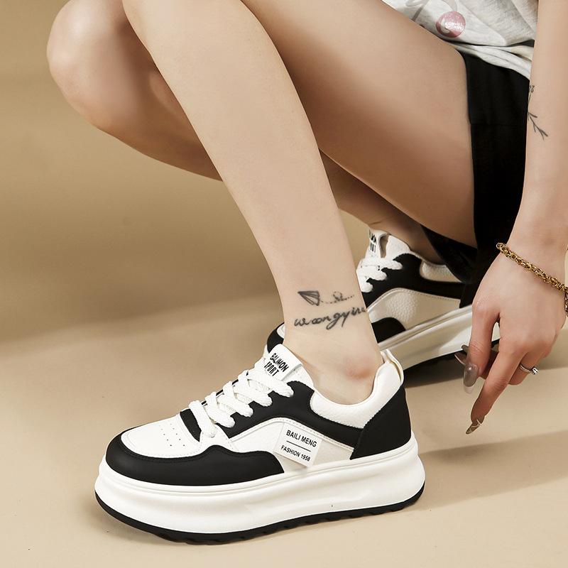 Stepping On Shit Leather Little White Shoes Women's 2025 Spring New Versatile Platform Sports Board Shoes Non-slip Waterproof Sports Shoes