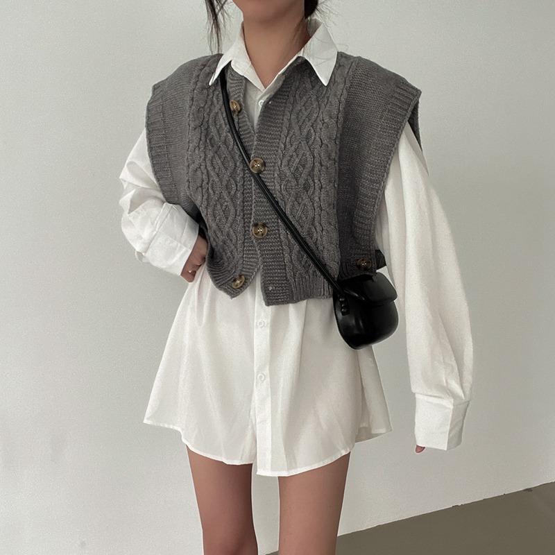 Autumn Winter O Neck Women Twist Sleeveless Cardigan Sweater Vest Korean Style Knitted Casual Short Tank Tops Fashion Elegant Clothing