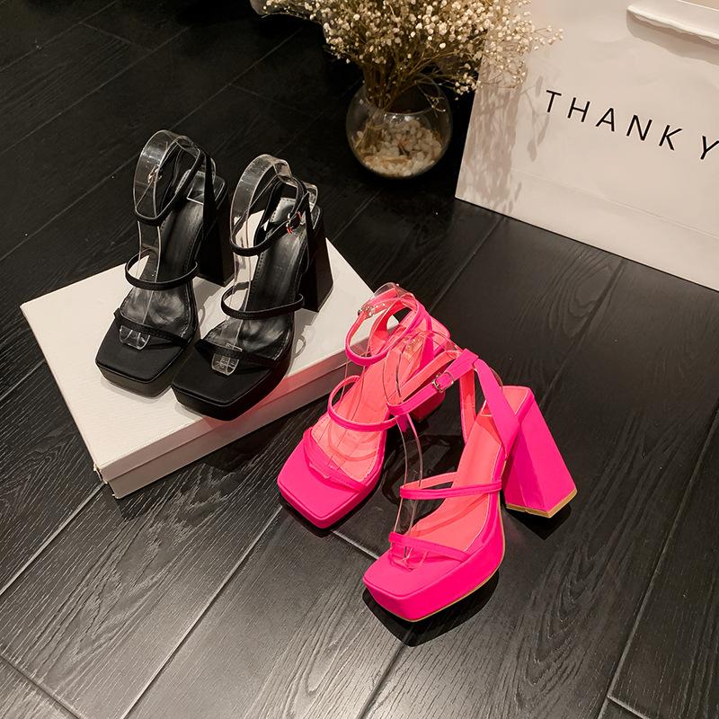 Sandali con cinturino alla caviglia da donna Punta quadrata Piattaforma Tacchi alti spessi Fibbia Scarpe moda donna sexy Estate Pesca Nero 42