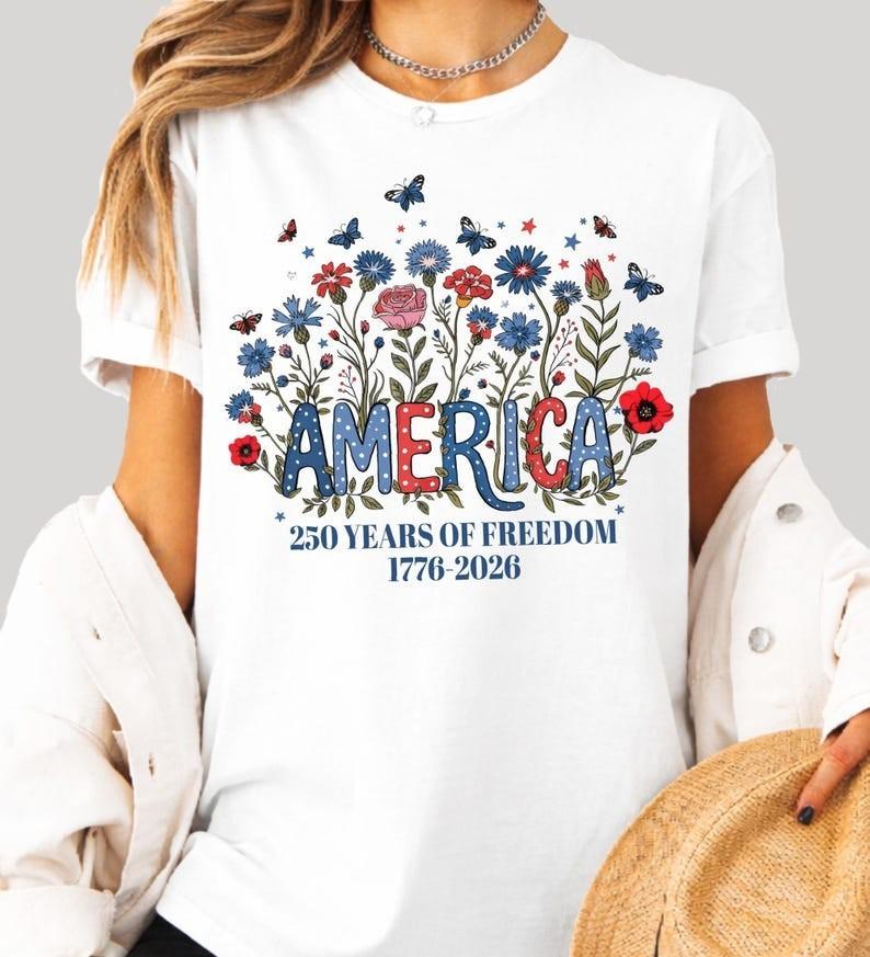 Wildflower America 250th Anniversary Independence Day Graphic T Shirt M