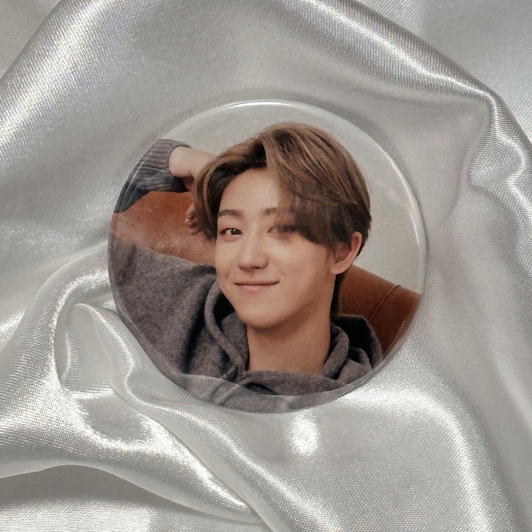 

[USED] SEVENTEEN Home 2022 Button Badge THE8