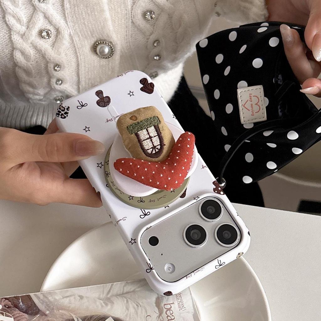 Magnetic Mushroom House iPhone Case for 17/17PM, 15/16PRO, 16PROMAX