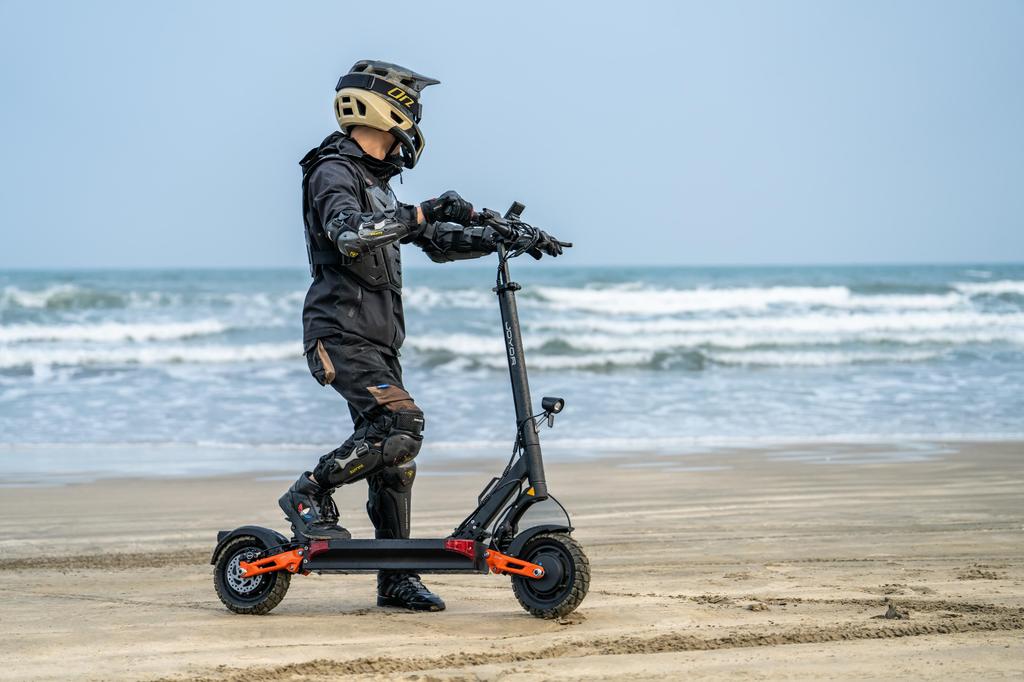 JOYOR T10 Electric Scooter 2*1000W Motor, 60V 18Ah Battery, 10 Inch Off-Road Tires, 75KM Range, Hydraulic Brakes E-Scooter
