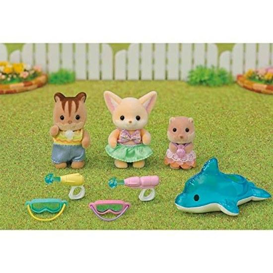 EPOCH Sylvanian Families Set Bebè Amico dell'Asilo - Gioco d'Acqua S-75 Certificato Marchio ST Giocattolo per 3+ Anni Casa delle Bambole
